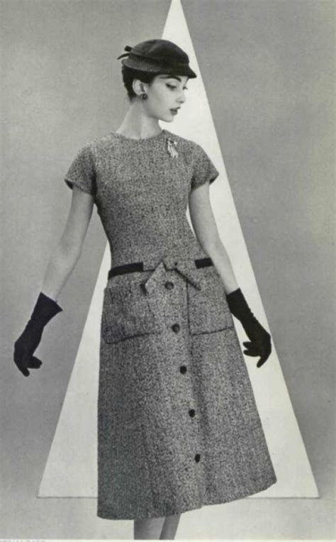 ligne a dior 1955|christian dior a line 1955.